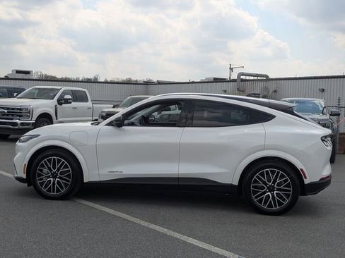 New 2025 Ford Mustang Mach-E Premium image 6