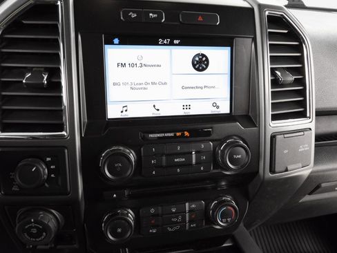 Used 2016 Ford F150 XLT w/ Equipment Group 302A Luxury AWD/4WD image 27