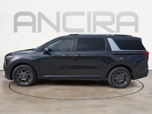 Certified 2026 Kia Carnival EX image 5