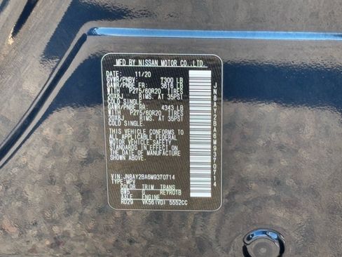 Used 2021 Nissan Armada SL w/ Captain's Chairs Package image 29