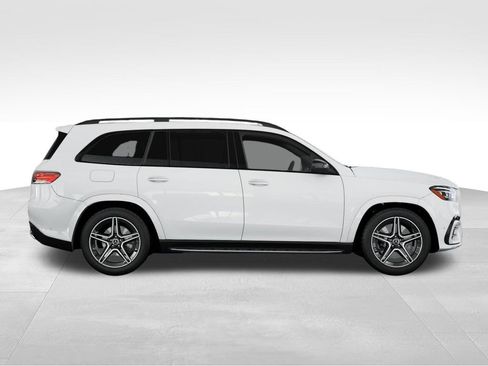 New 2026 Mercedes-Benz GLS 450 4MATIC image 2