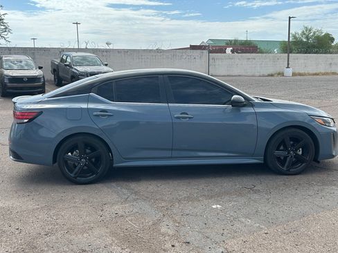 Used 2024 Nissan Sentra SR FWD image 4