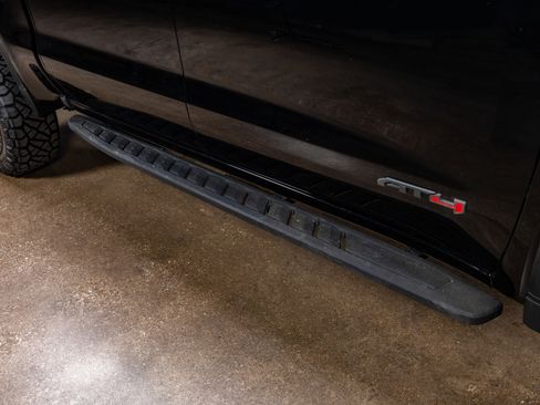 Used 2024 GMC Sierra 1500 AT4 w/ AT4 Preferred Package image 13