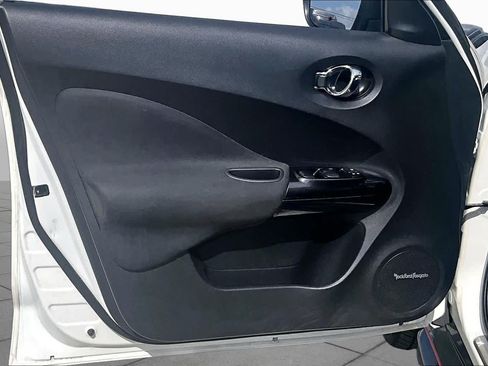 Used 2015 Nissan Juke NISMO RS w/ Interior Illumination Package AWD/4WD image 24