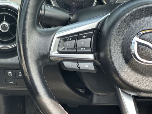 Used 2016 MAZDA MX-5 Miata Grand Touring RWD image 28