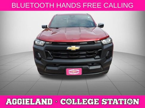 Used 2024 Chevrolet Colorado W/T w/ Safety Package RWD image 9