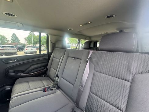 Used 2016 Chevrolet Suburban LS w/ Max Trailering Package RWD image 7