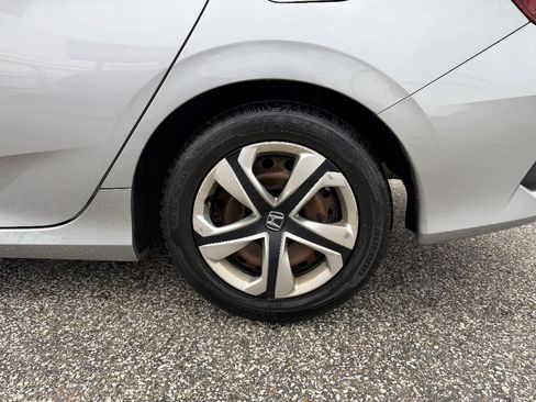 Used 2018 Honda Civic LX image 10