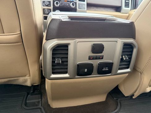 Used 2019 Ford F150 Lariat w/ Equipment Group 502A Luxury AWD/4WD image 25