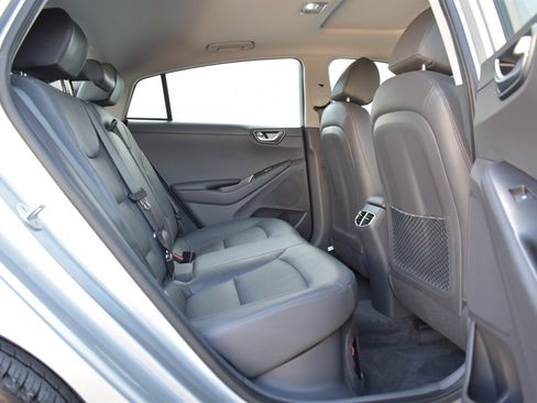 Used 2022 Hyundai Ioniq Limited FWD image 30