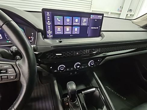 Used 2024 Honda Accord EX-L image 13