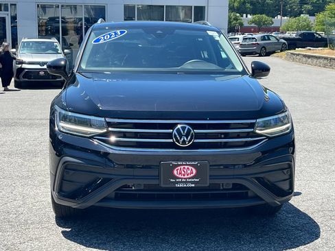 Used 2023 Volkswagen Tiguan SE w/ Panoramic Sunroof Package AWD/4WD image 6