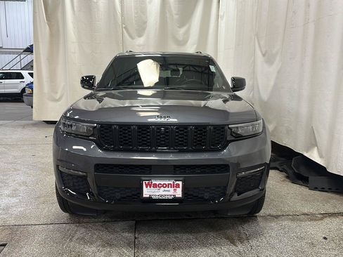New 2024 Jeep Grand Cherokee L Limited w/ Luxury Tech Group II AWD/4WD image 8