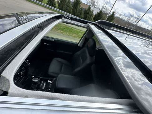 Used 2023 Toyota 4Runner TRD Off-Road Premium w/ Off Road Premium Plus Package image 6