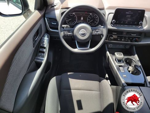 Used 2023 Nissan Rogue S FWD image 18