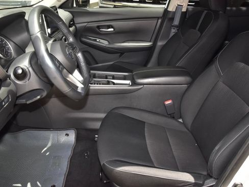 Used 2022 Nissan Sentra SV w/ All-Weather Package FWD image 13