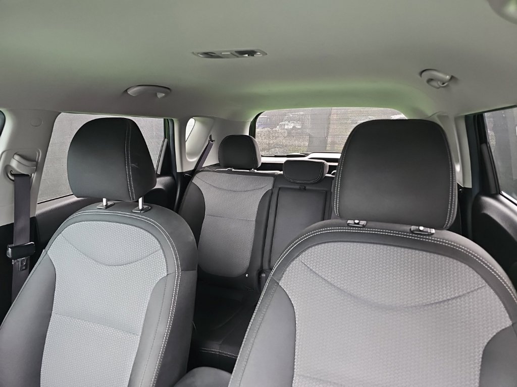 Used 2019 Kia Soul + FWD image 9