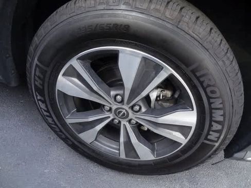 Used 2023 Nissan Murano SV image 14