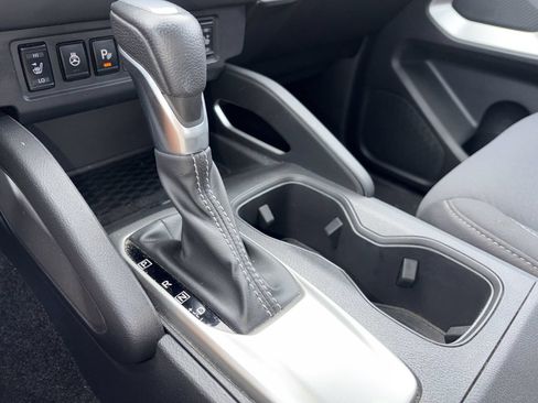 Certified 2024 Nissan Frontier SV w/ SV Convenience Package RWD image 22