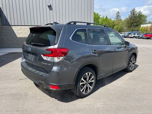 Used 2023 Subaru Forester Limited w/ Popular Package #2 AWD/4WD image 5