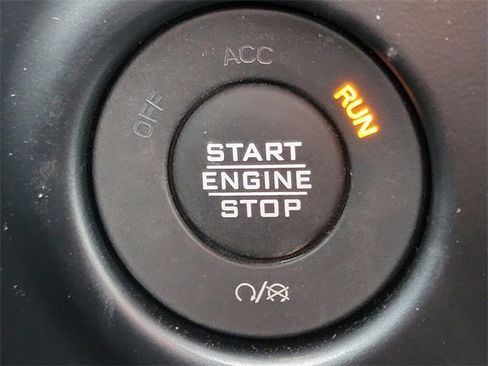 Certified 2023 Jeep Wrangler Unlimited w/ Cold Weather Group image 4