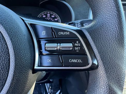 Used 2019 Kia Optima LX image 16