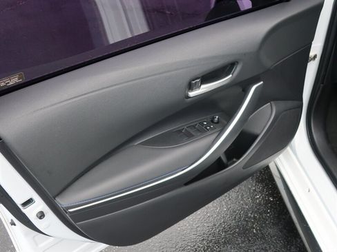 Used 2022 Toyota Corolla SE FWD image 13