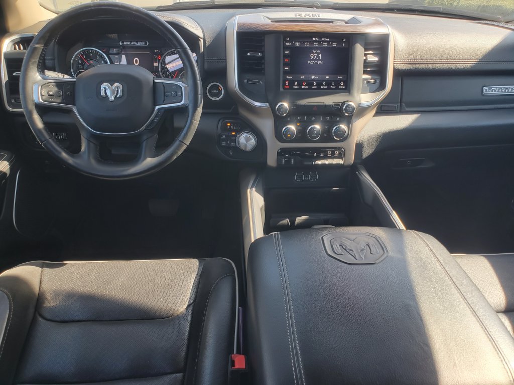 Used 2020 RAM 1500 Laramie AWD/4WD image 25