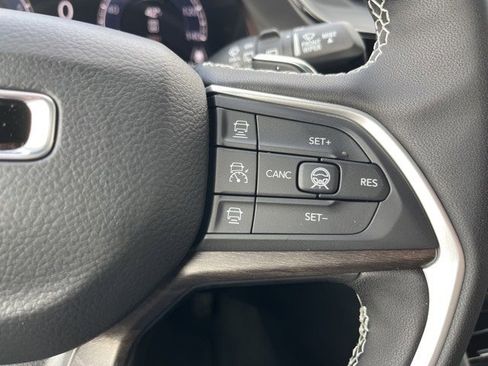 New 2026 Jeep Grand Cherokee L 4WD image 29