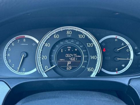 Used 2013 Honda Accord LX image 27