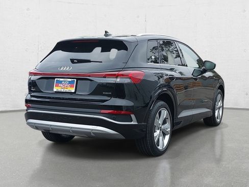 Certified 2023 Audi Q4 e-tron Premium Plus w/ Premium Plus AWD/4WD image 5