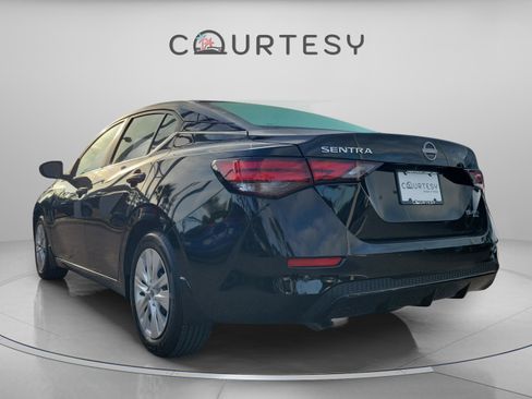 Certified 2025 Nissan Sentra S w/ Trunk Package image 2