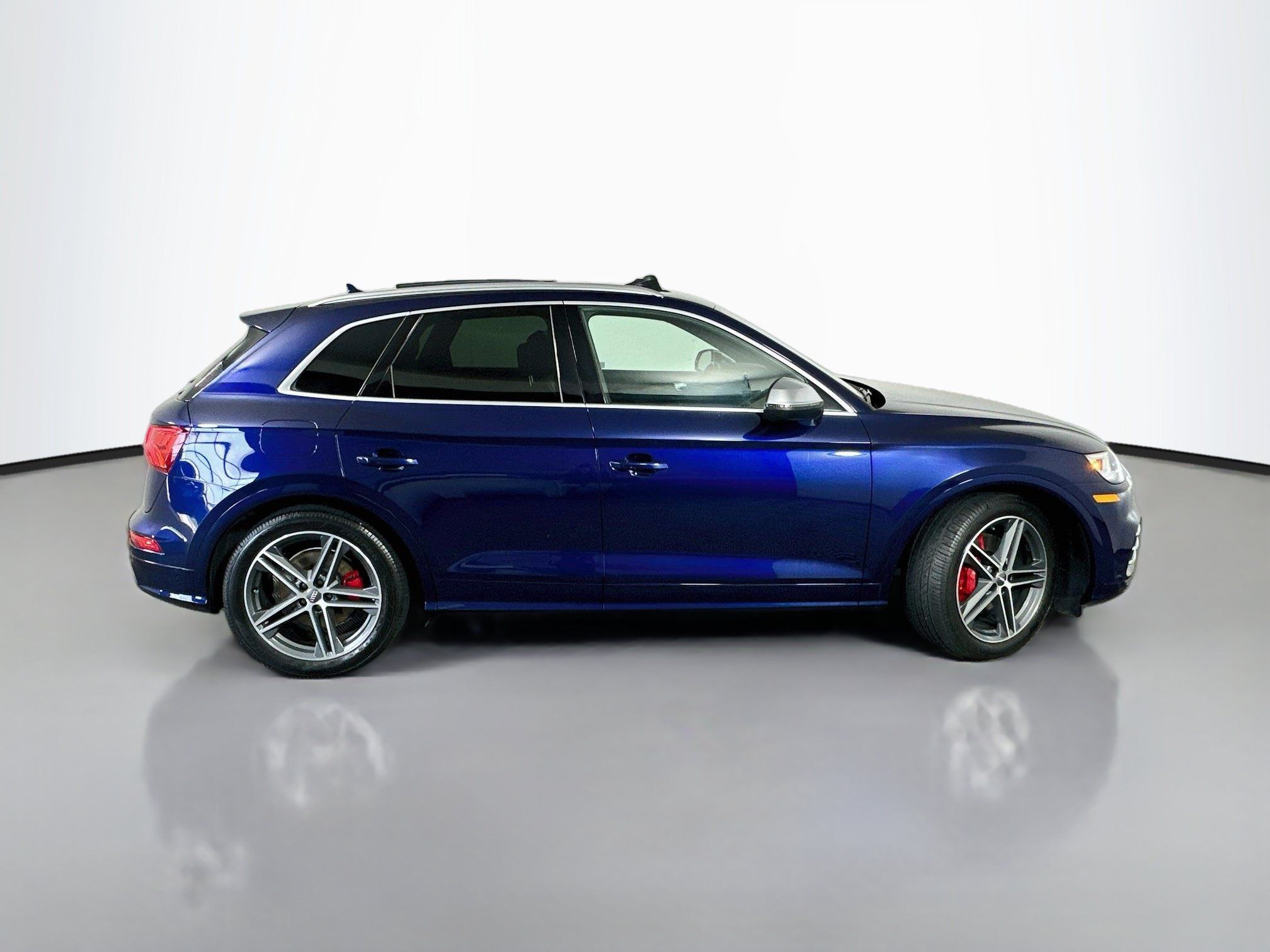 Used 2018 Audi SQ5 Prestige AWD/4WD image 8