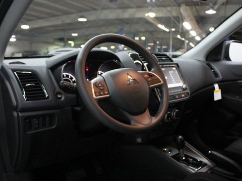 New 2026 Mitsubishi Outlander Sport ES image 5