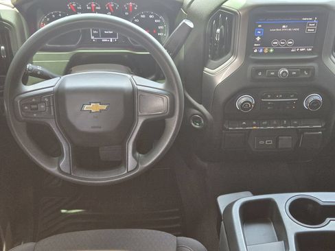 Used 2025 Chevrolet Silverado 1500 Custom RWD image 10