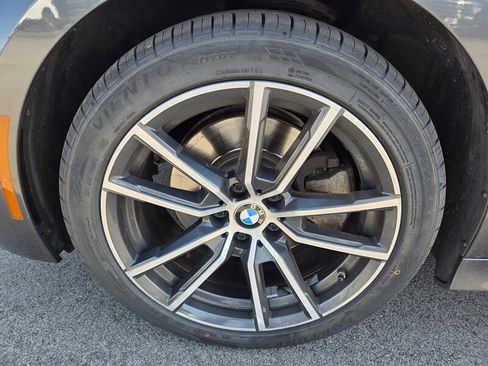 Used 2019 BMW 330i xDrive Sedan w/ Convenience Package AWD/4WD image 9