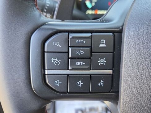 Used 2025 Ford F150 Raptor AWD/4WD image 17