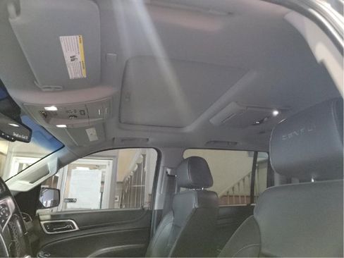 Used 2018 GMC Yukon XL Denali w/ Open Road Package RWD image 6