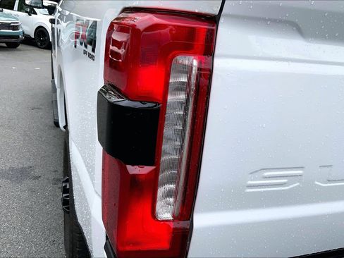 Used 2024 Ford F250 XL w/ STX Appearance Package AWD/4WD image 31