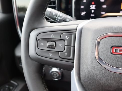 New 2026 GMC Sierra 1500 Elevation image 17