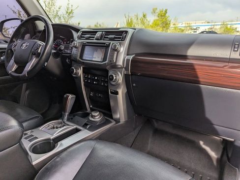 Used 2015 Toyota 4Runner Limited image 23