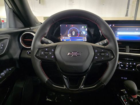 New 2026 Chevrolet Trax RS w/ Sunroof Package image 29