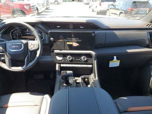 New 2026 GMC Sierra 1500 AT4 w/ AT4 Premium Package AWD/4WD image 15