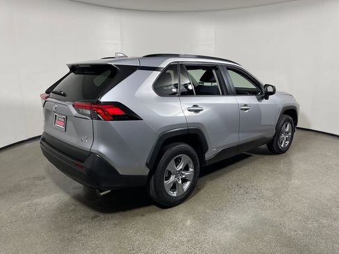 Certified 2025 Toyota RAV4 LE AWD/4WD image 3