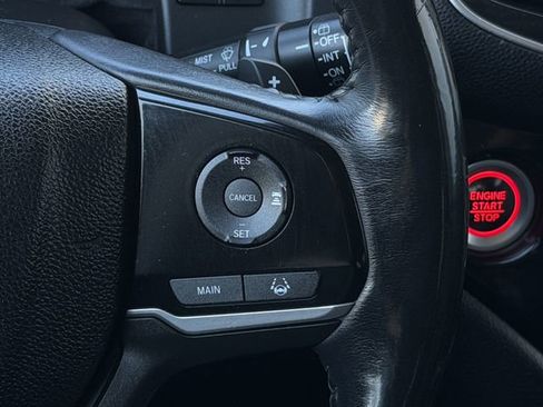 Used 2021 Honda Pilot Touring image 14