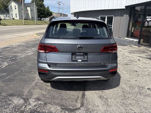 Used 2024 Volkswagen Taos S AWD/4WD image 8