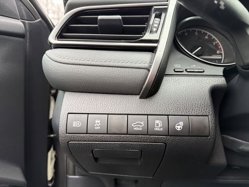 Used 2023 Toyota Camry SE w/ Cold Weather Package image 16