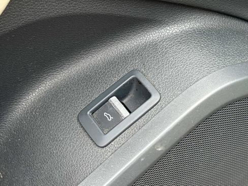 Used 2018 Audi Q5 2.0T Premium Plus w/ Premium Plus Package image 15