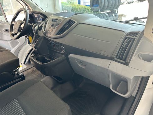 Used 2019 Ford Transit 250 130 Low Roof w/ Exterior Upgrade Package RWD image 22