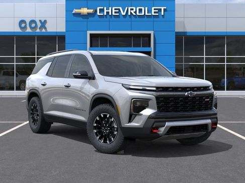 New 2026 Chevrolet Traverse Z71 w/ Enhanced Driving Package AWD/4WD image 7